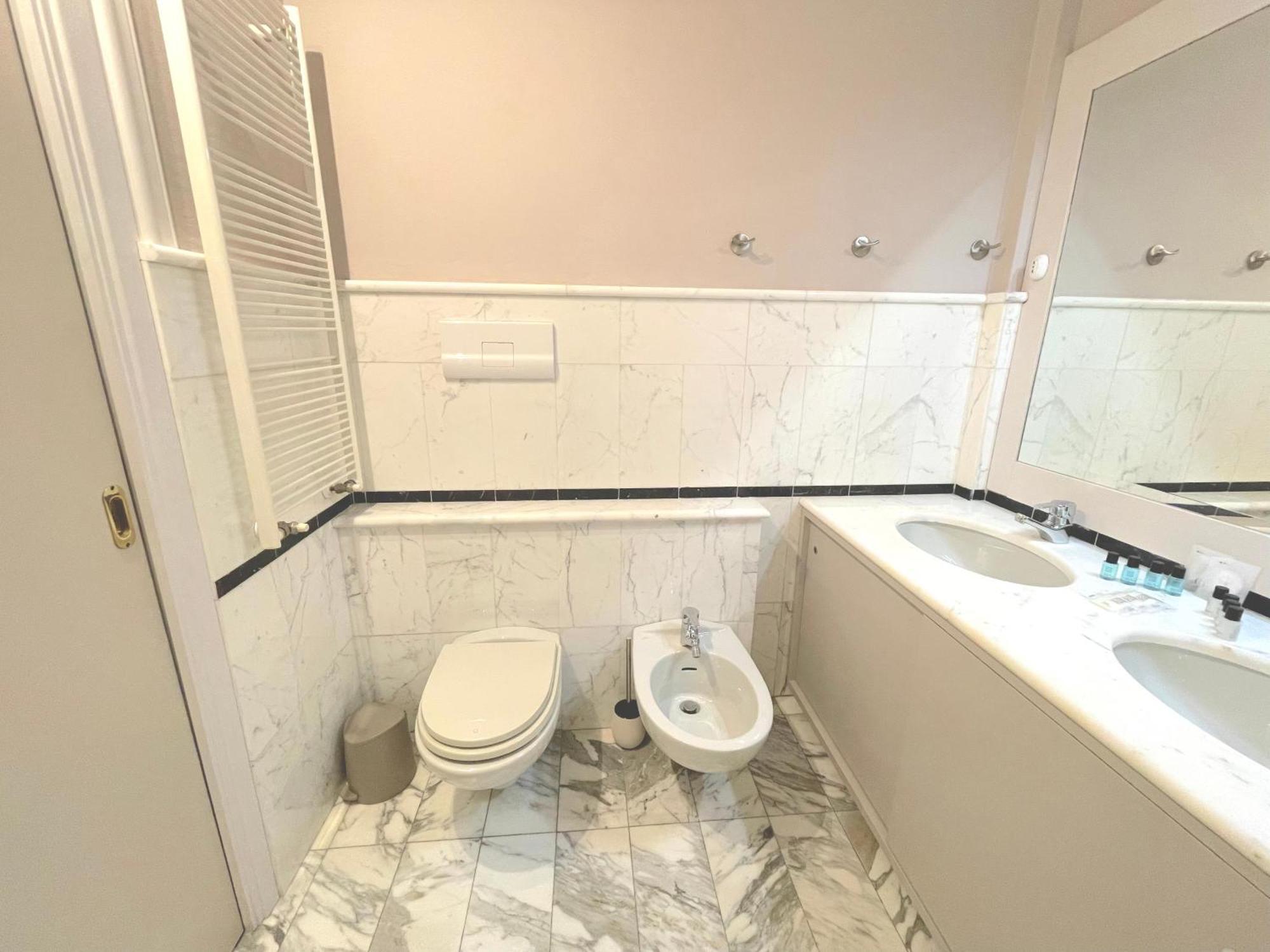 Best View Boutique Apartments 贝尔加莫 外观 照片