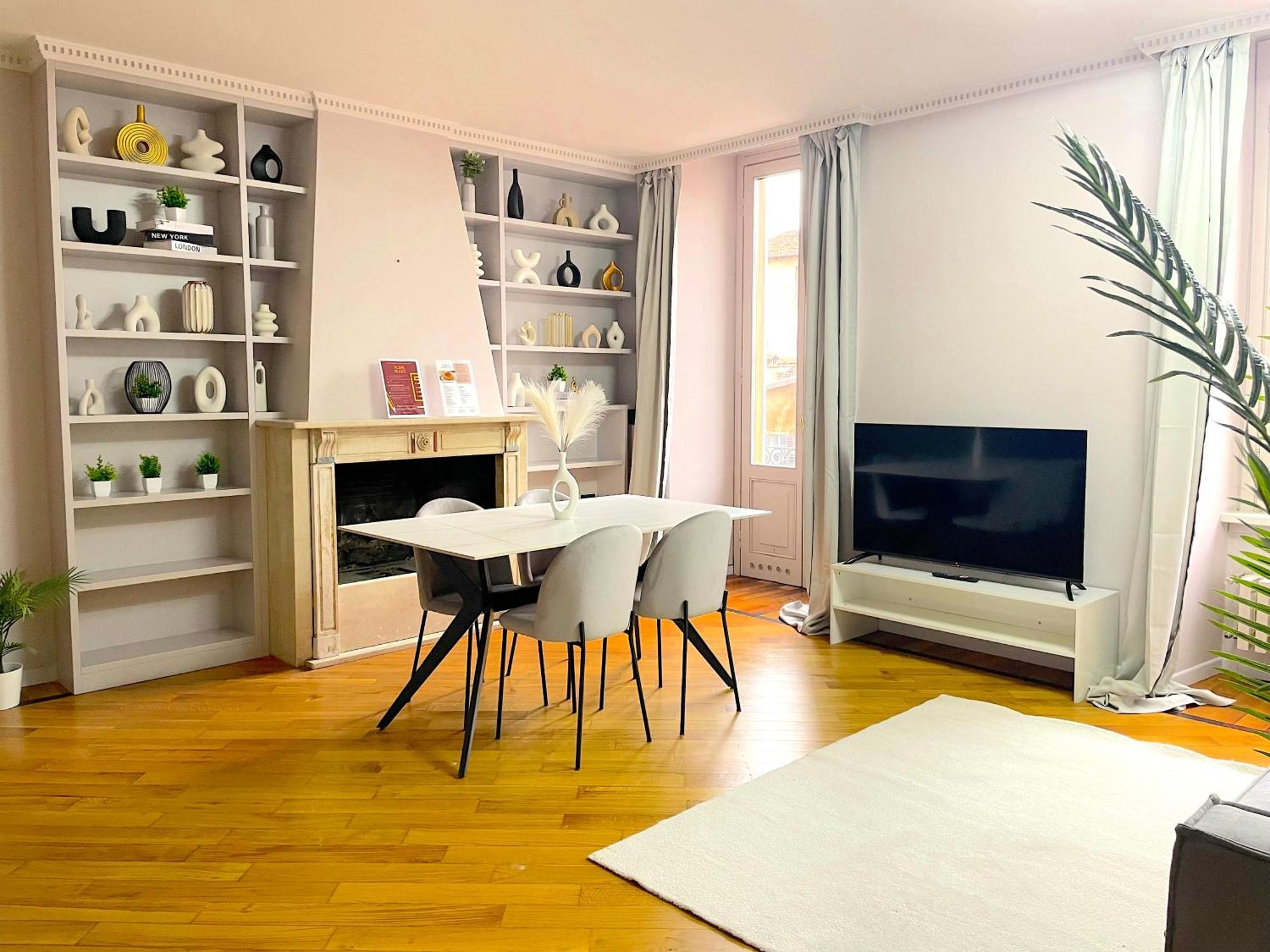 Best View Boutique Apartments 贝尔加莫 外观 照片