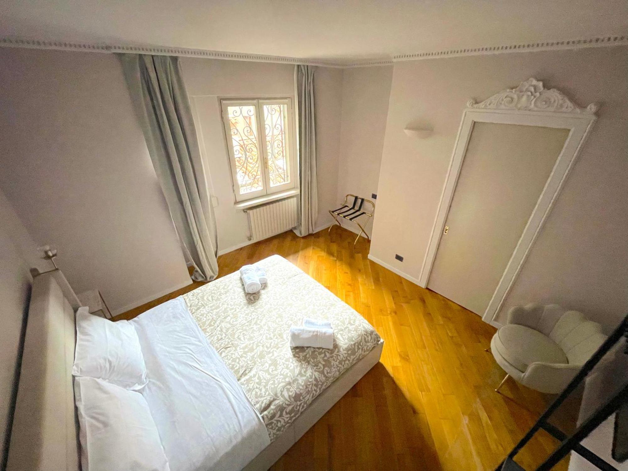 Best View Boutique Apartments 贝尔加莫 外观 照片